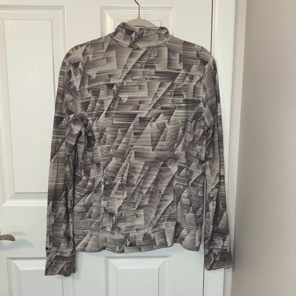 Reebok Women's Gray Patterned Zip-Up Jacket Size Large - Picture 3 of 10